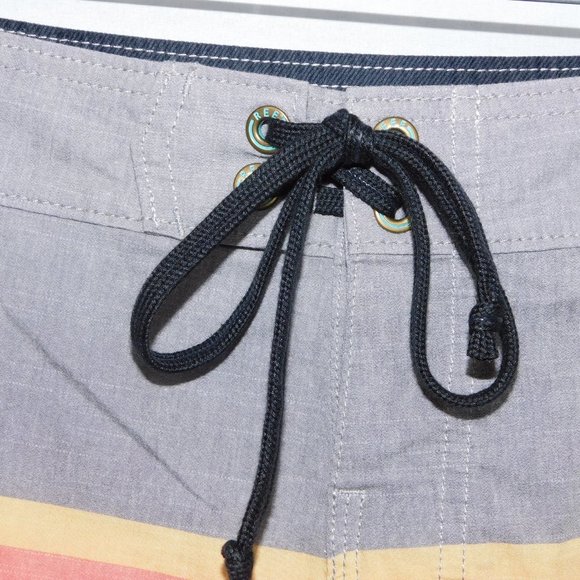 REEF Mens 38 Striped Gray Orange Blue yellow unlined Board Shorts - Picture 4 of 9